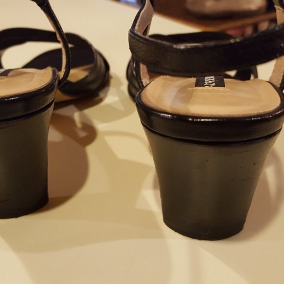 Women's open toe, back strap shoes - Picture 4 of 5